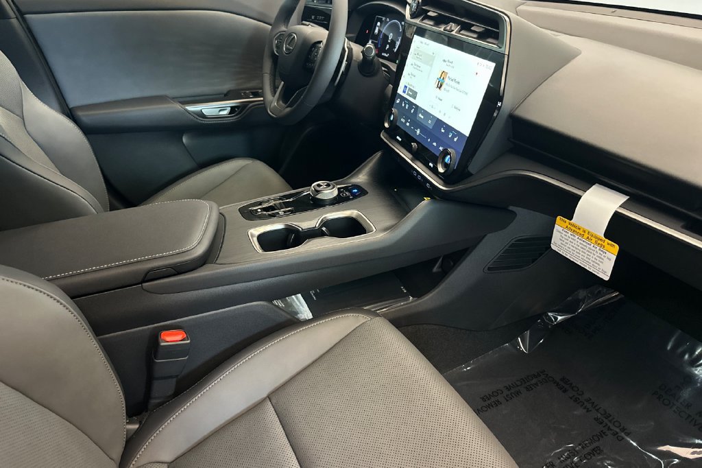 New 2026 Lexus RZ 350e 2WD w/ Accessory Package (Z2) image 16