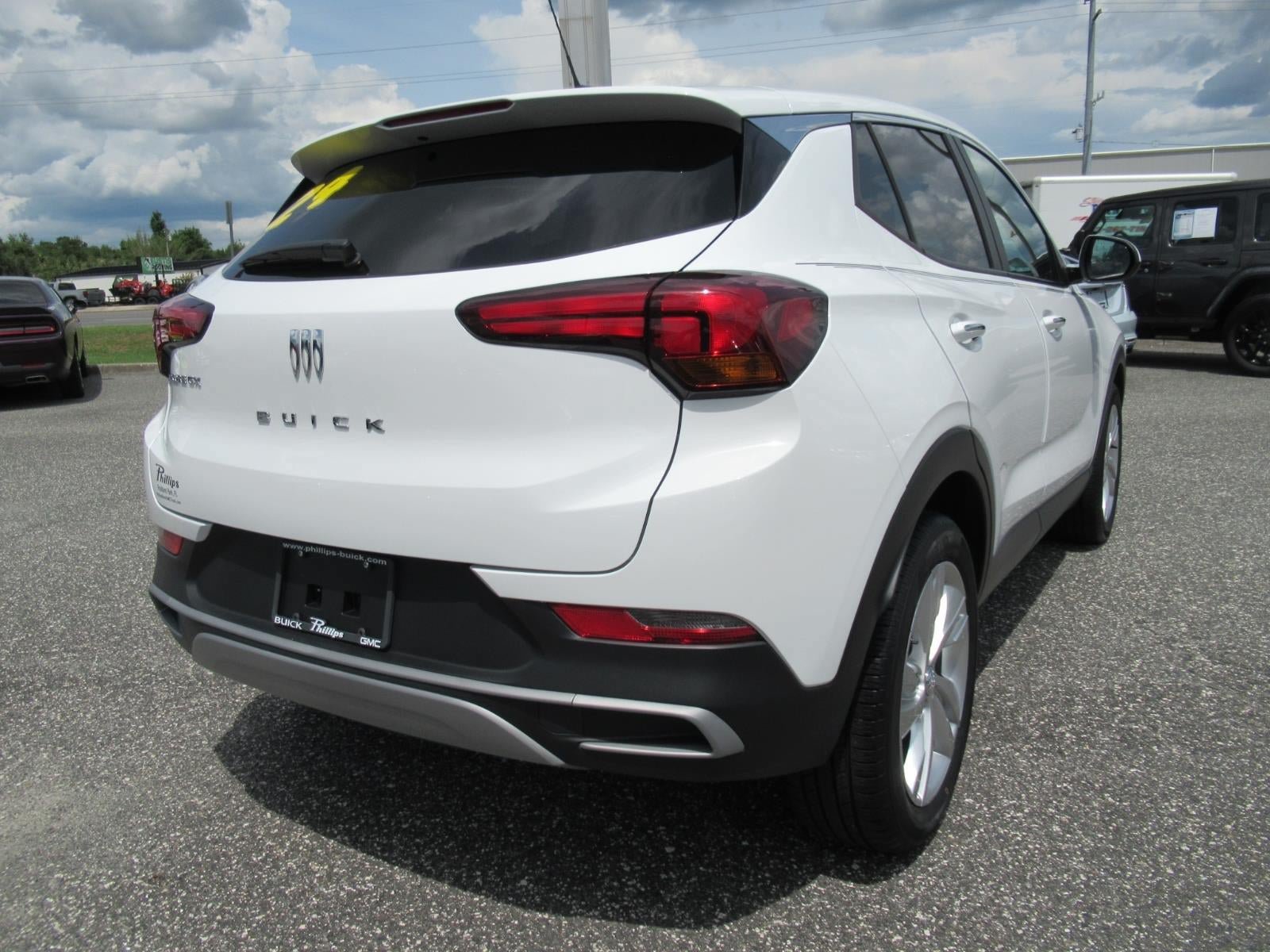Used 2024 Buick Encore GX Preferred FWD image 7