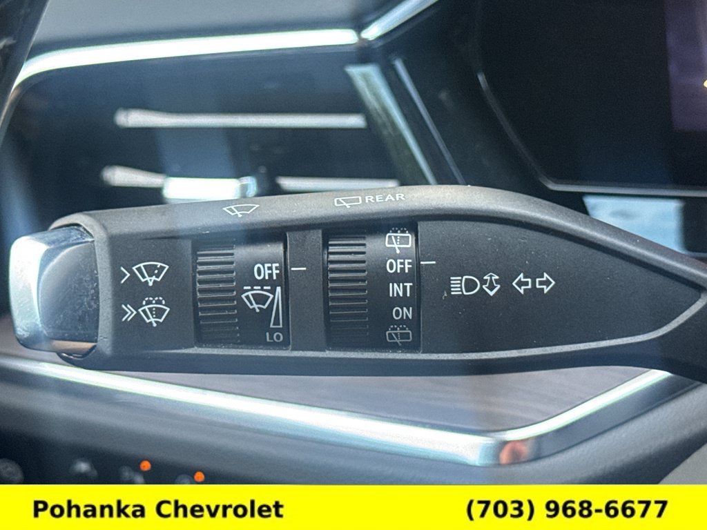 Certified 2026 Chevrolet Suburban LS AWD/4WD image 10