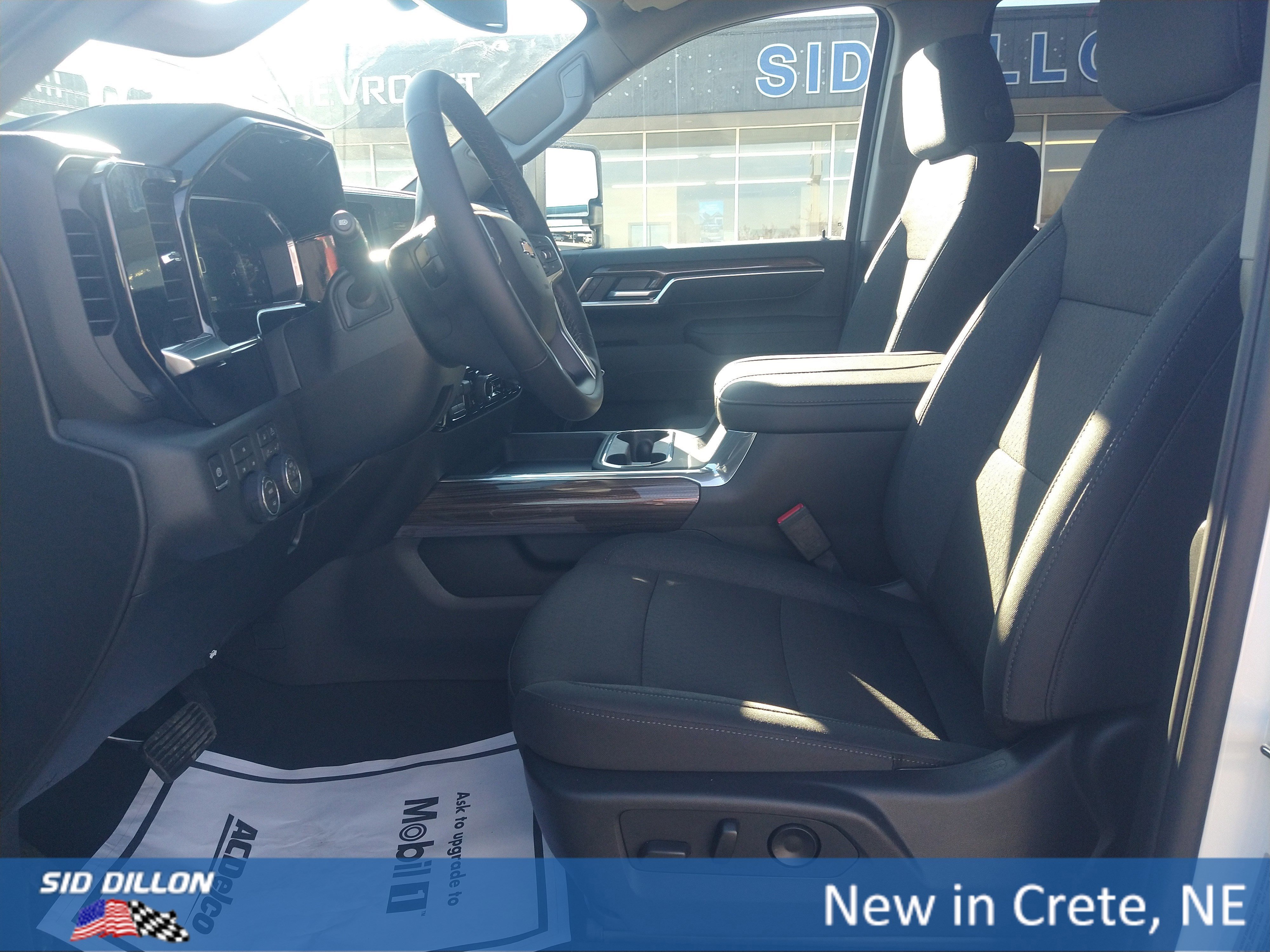 New 2026 Chevrolet Silverado 2500 LT w/ Z71 Chrome Sport Edition image 3