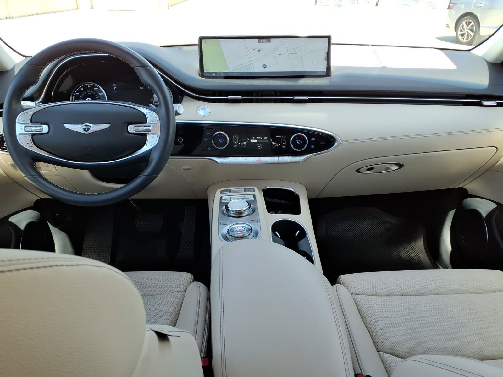 Used 2024 Genesis GV70 2.5T AWD/4WD image 18