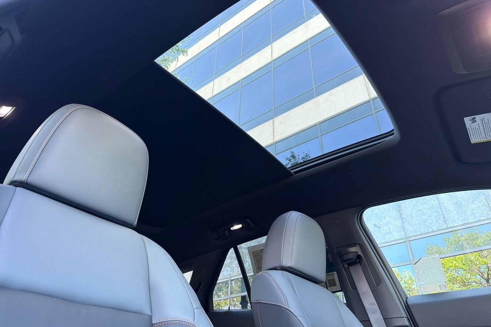 Used 2024 Honda Prologue Touring image 21