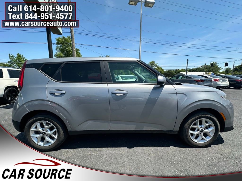 Used 2022 Kia Soul LX w/ Technology Package FWD image 7
