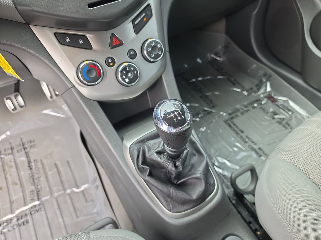 Used 2015 Chevrolet Sonic LT w/ Fun and Sun Package image 16