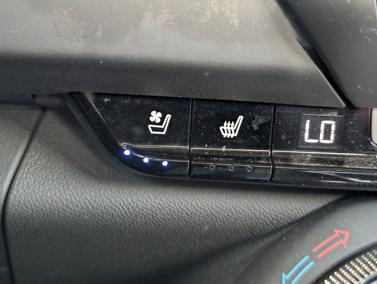 Used 2019 Chevrolet Camaro SS RWD image 15