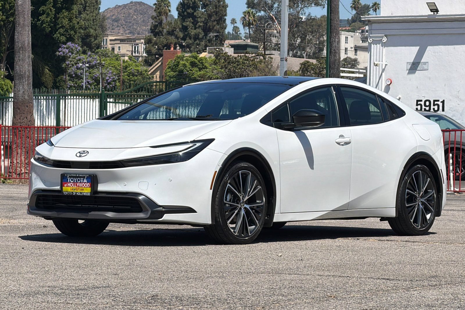 Certified 2025 Toyota Prius Limited w/ Limited Premium Package FWD image 9