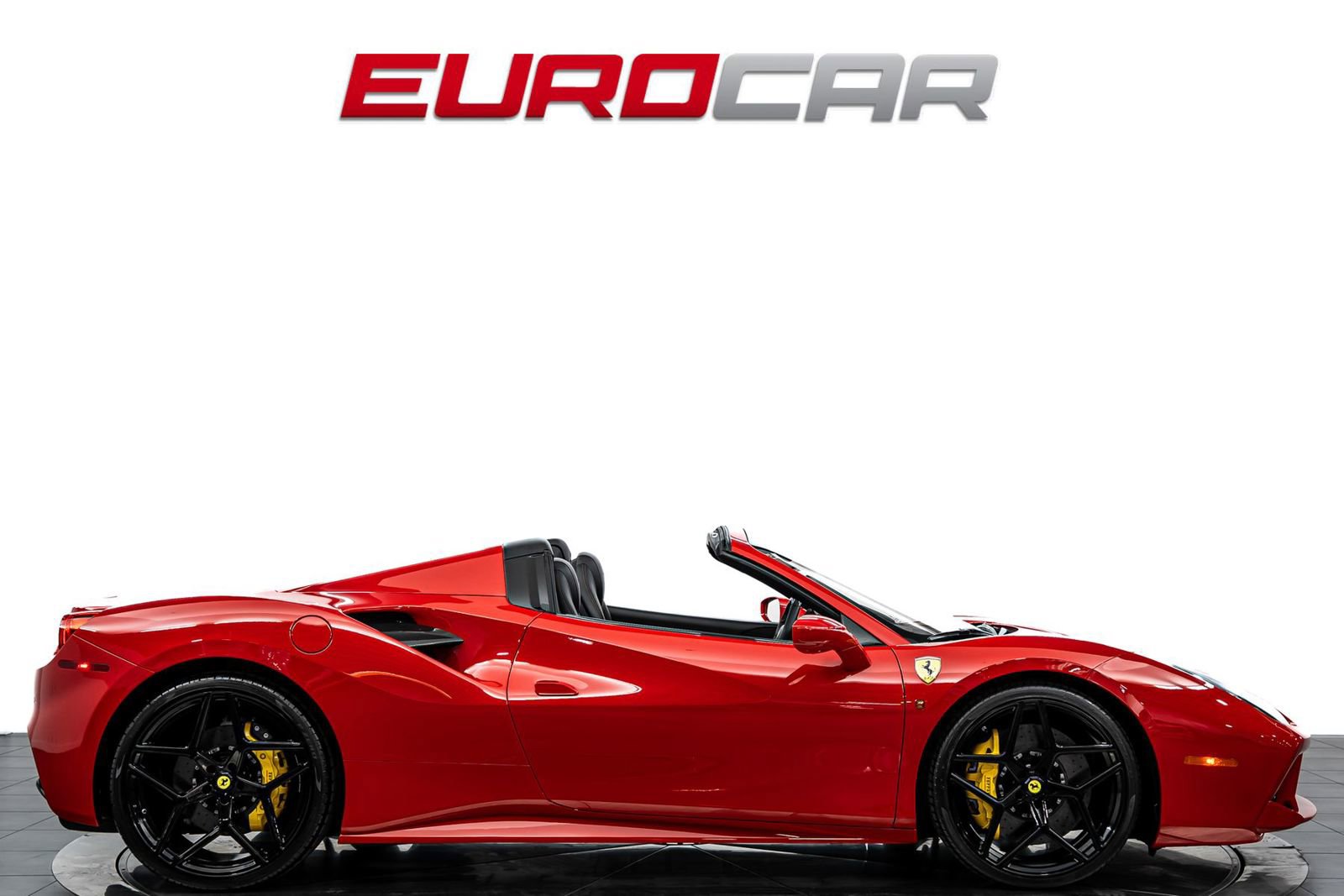 Used 2017 Ferrari 488 Spider image 7