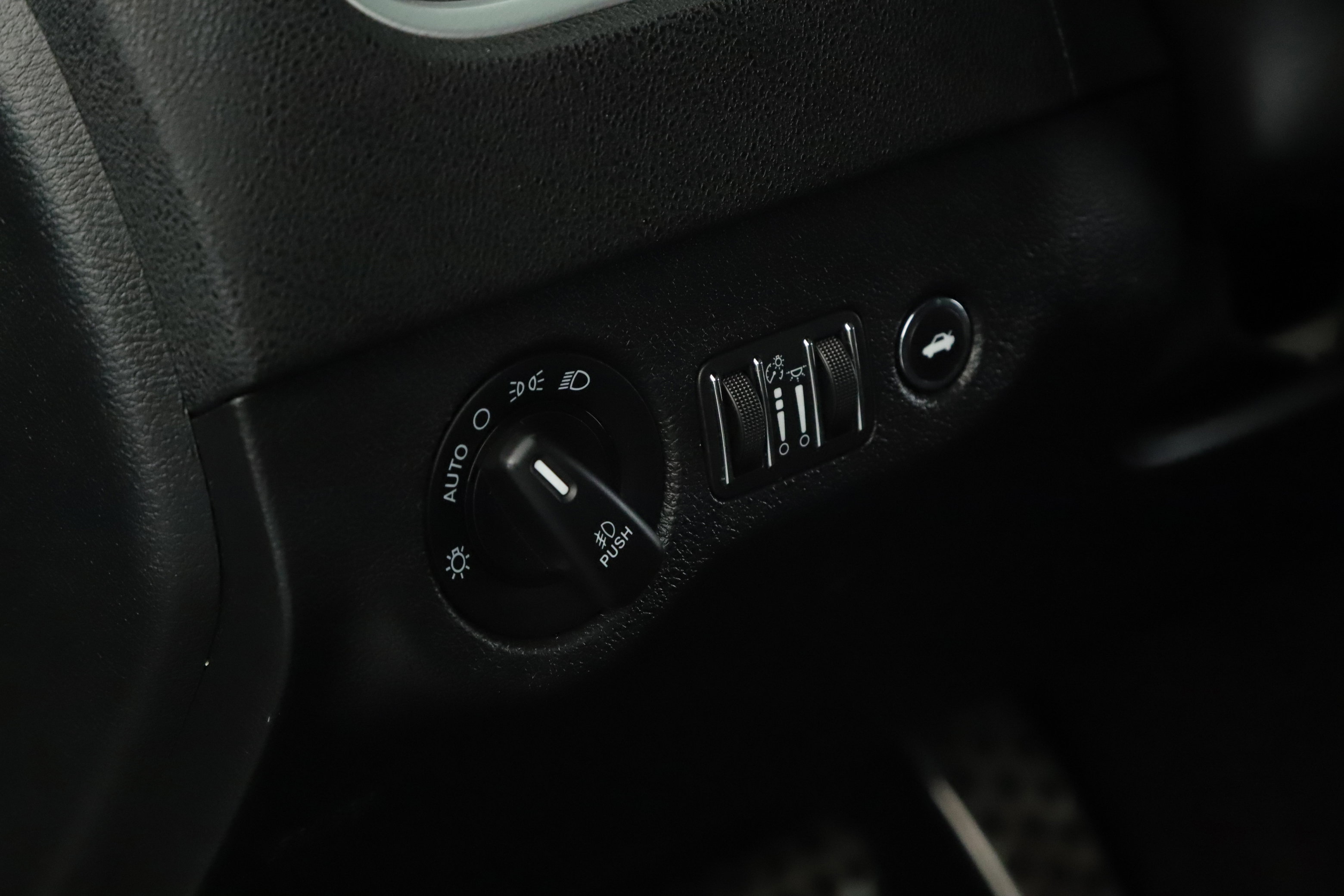 Certified 2019 Dodge Charger Scat Pack w/ Dynamics Package image 8