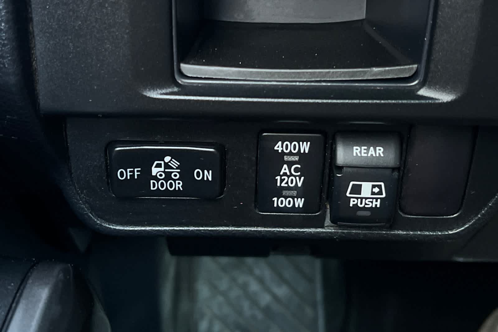 Used 2017 Toyota Tacoma TRD Sport w/ Tow Package RWD image 31