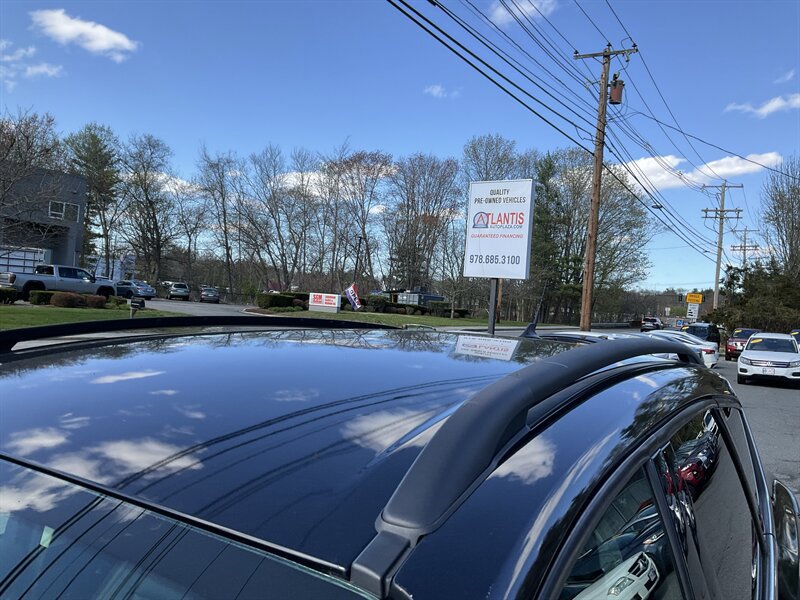 Used 2018 Ford Escape SEL AWD/4WD image 9