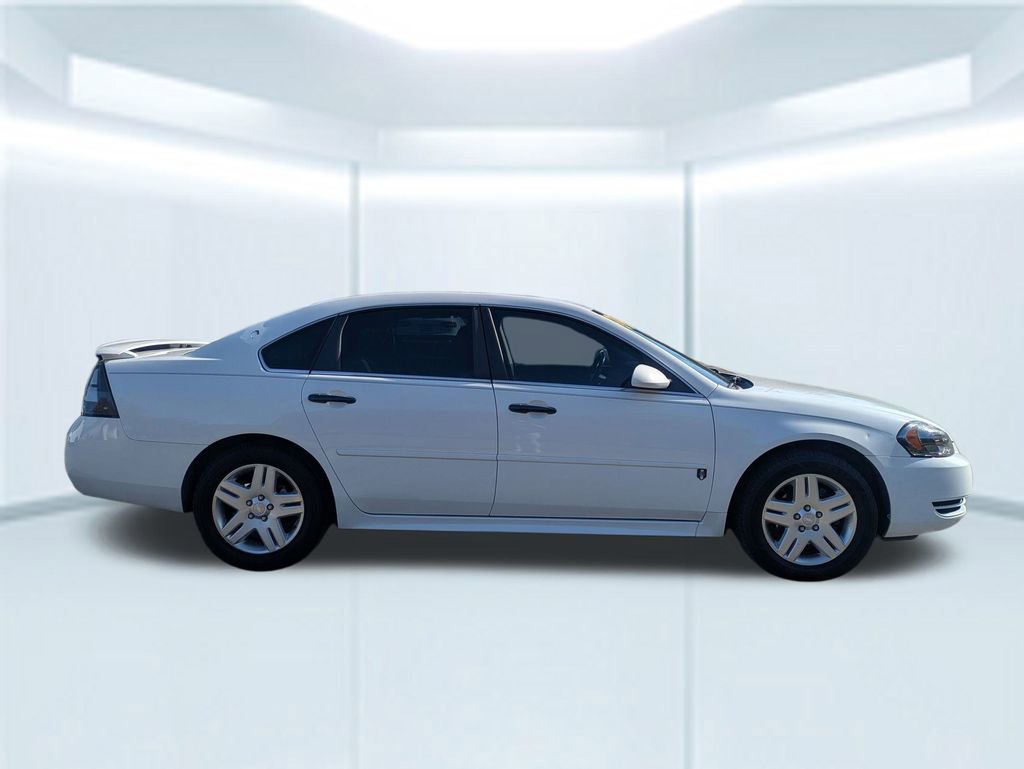 Used 2013 Chevrolet Impala LT w/ LT Sunroof Package image 7