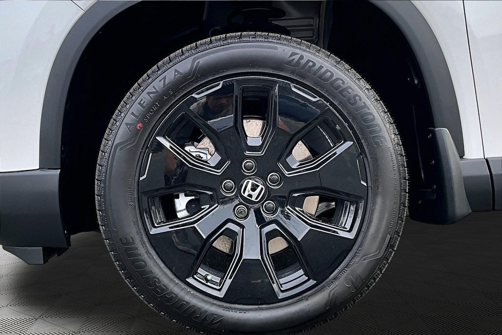 New 2026 Honda Pilot Black Edition image 6