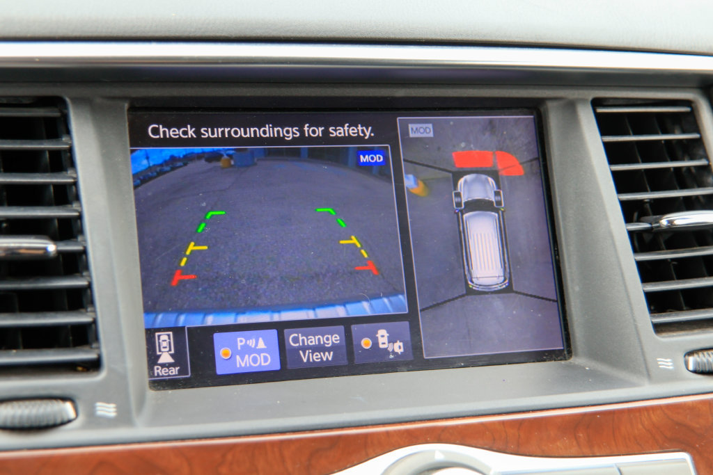 Used 2019 INFINITI QX80 Luxe w/ Proassist Package RWD image 4