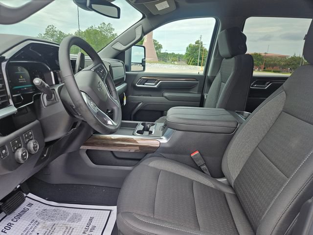 New 2026 Chevrolet Silverado 2500 LT w/ Trail Boss Package AWD/4WD image 9