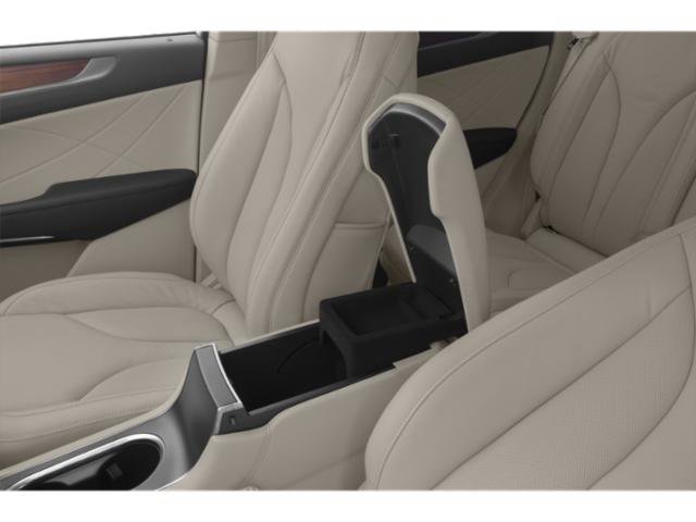 Used 2018 Lincoln MKC Select w/ Select Plus Package FWD image 14