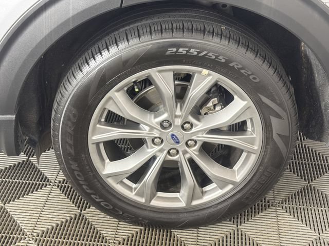 Certified 2023 Ford Explorer XLT w/ Equipment Group 202A RWD image 27