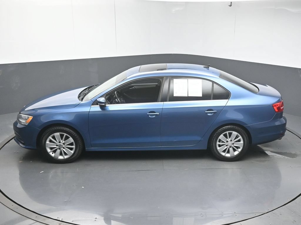Used 2015 Volkswagen Jetta SE FWD image 44