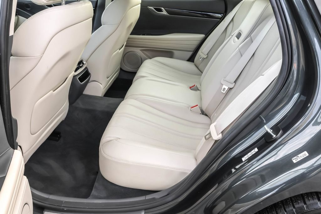 Used 2022 Genesis G80 2.5T image 34