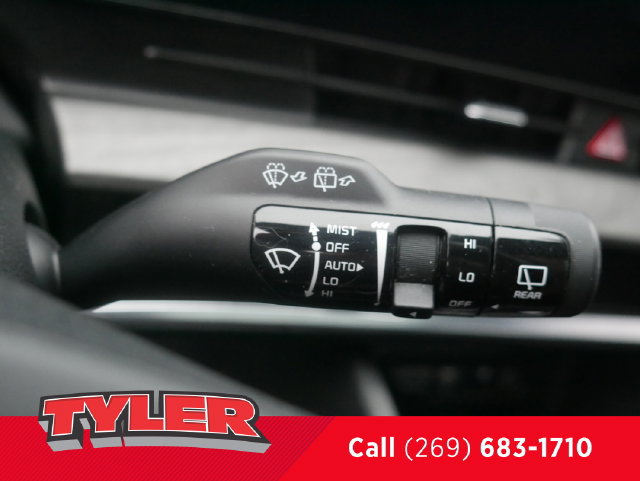 Used 2024 Kia Sportage X-Line w/ X-Line Premium Package AWD/4WD image 26