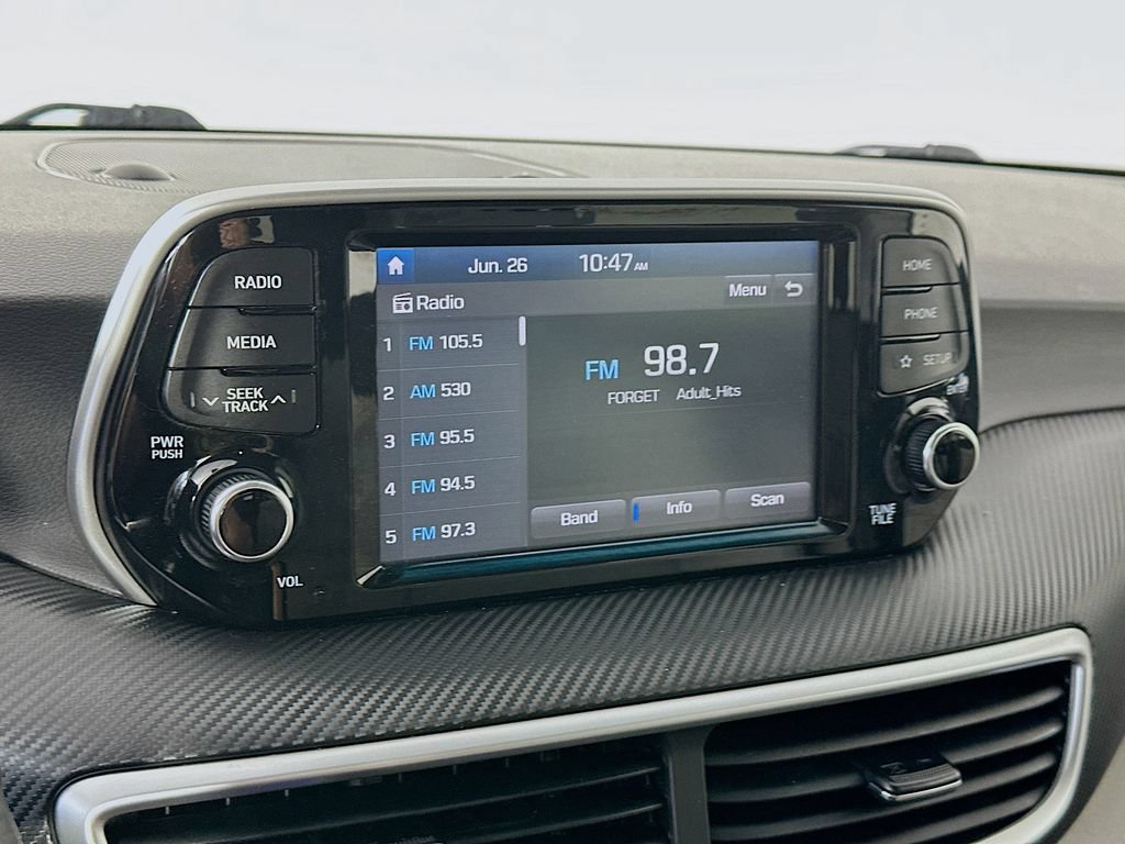 Used 2020 Hyundai Tucson SE w/ Cargo Package FWD image 17
