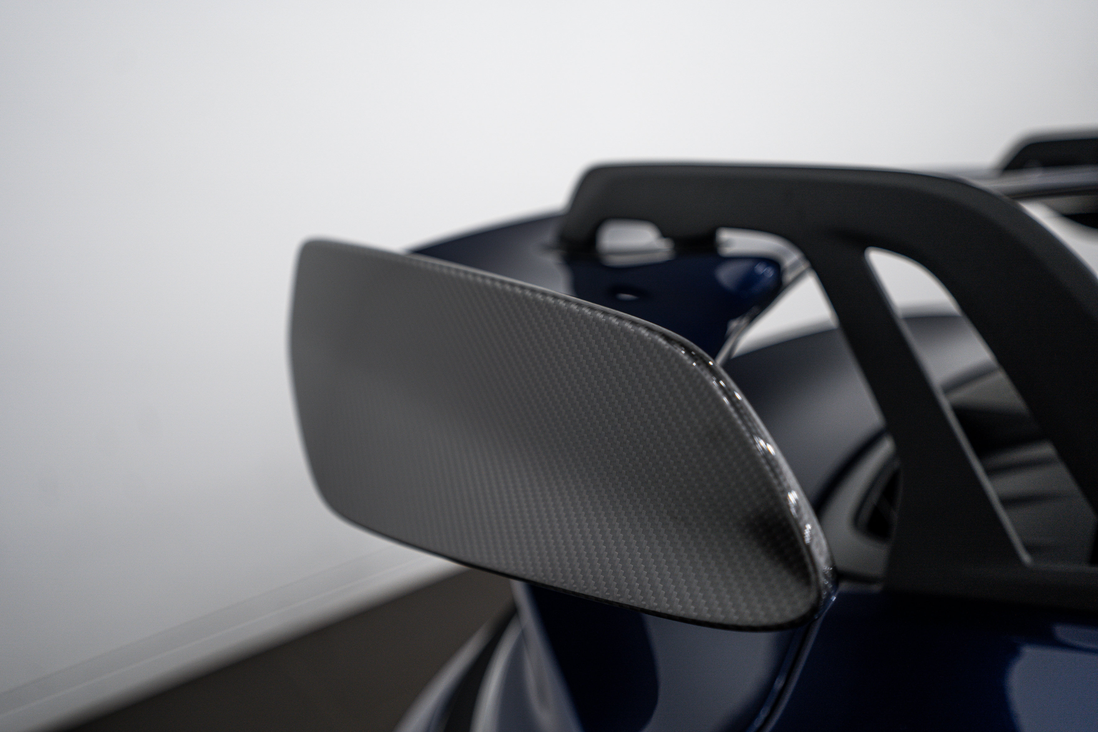 Certified 2025 Porsche 911 GT3 RWD image 33