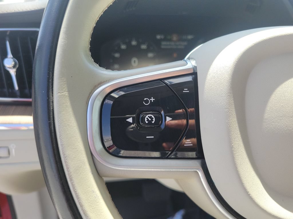 Used 2020 Volvo XC60 T5 Inscription w/ Protection Package Premier FWD image 32
