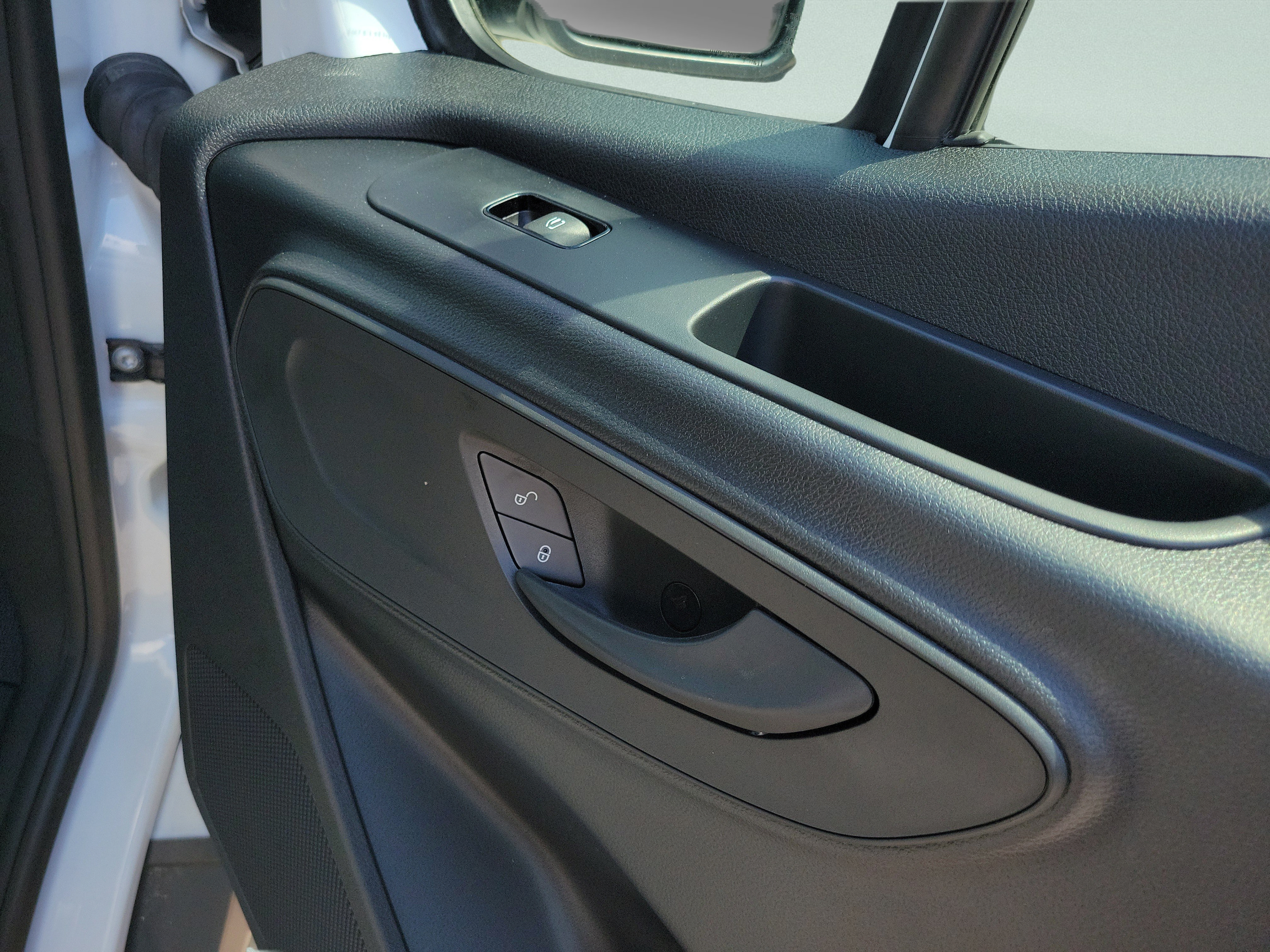 New 2025 Mercedes-Benz Sprinter 2500 image 9