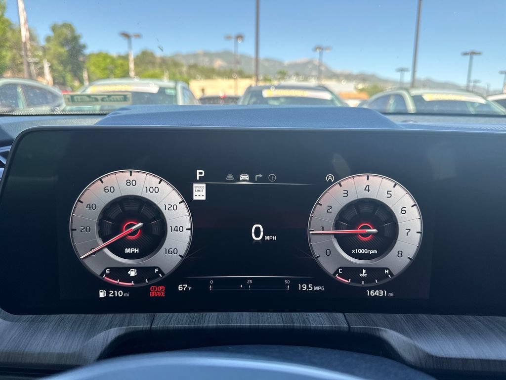 Used 2025 Kia Telluride SX Prestige AWD/4WD image 34