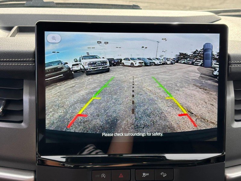 Used 2024 Ford Expedition XLT image 24