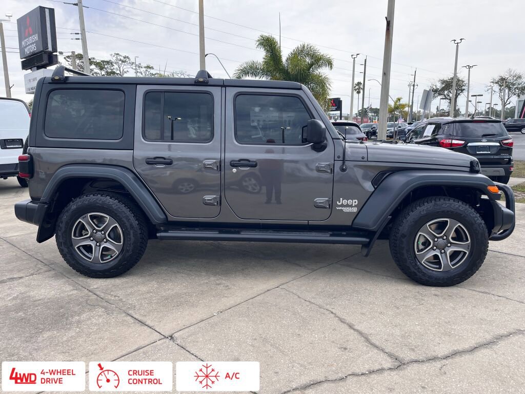 Used 2018 Jeep Wrangler Unlimited Sport S AWD/4WD image 2