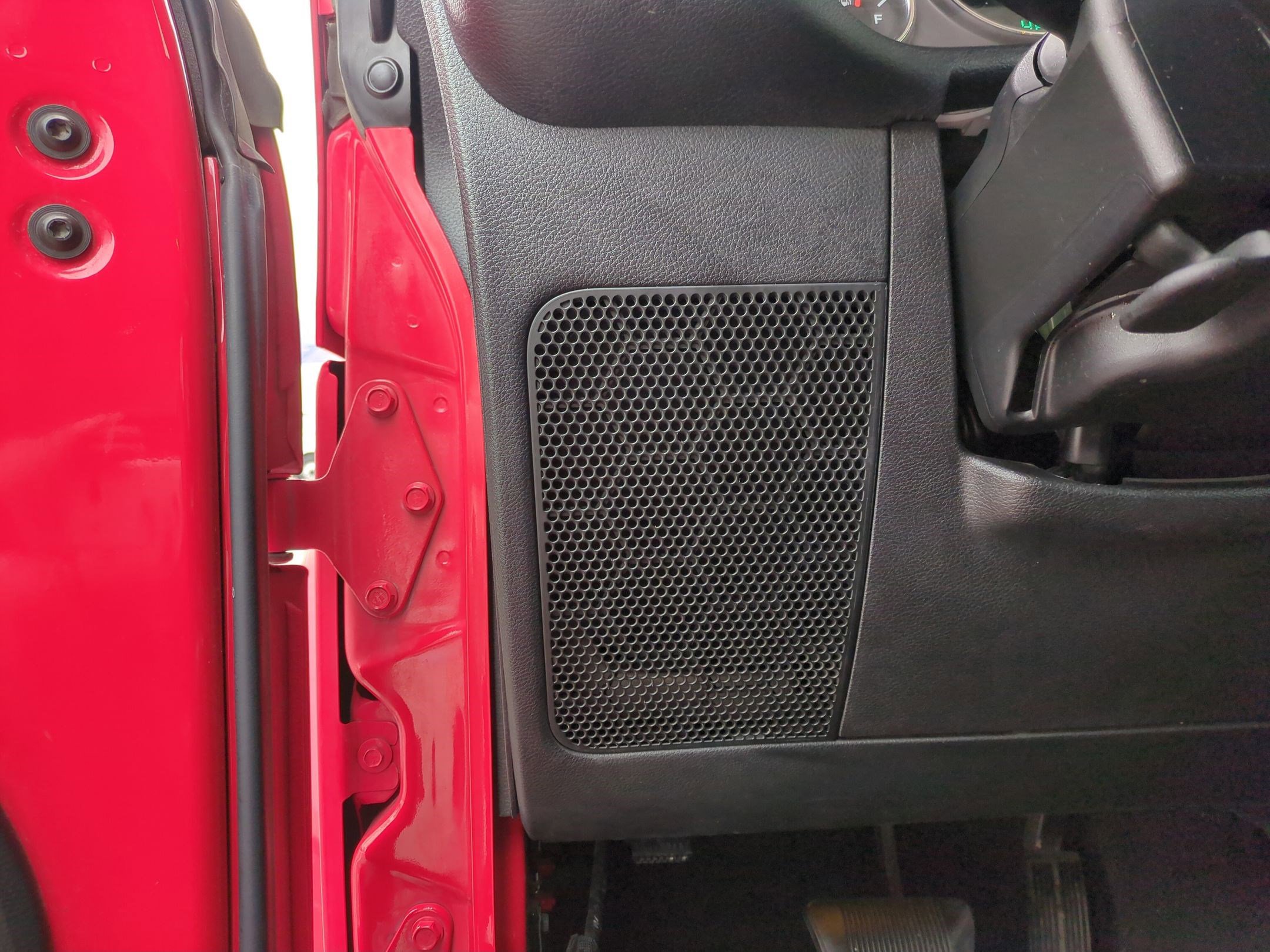 Used 2018 Jeep Wrangler Unlimited Sahara image 16