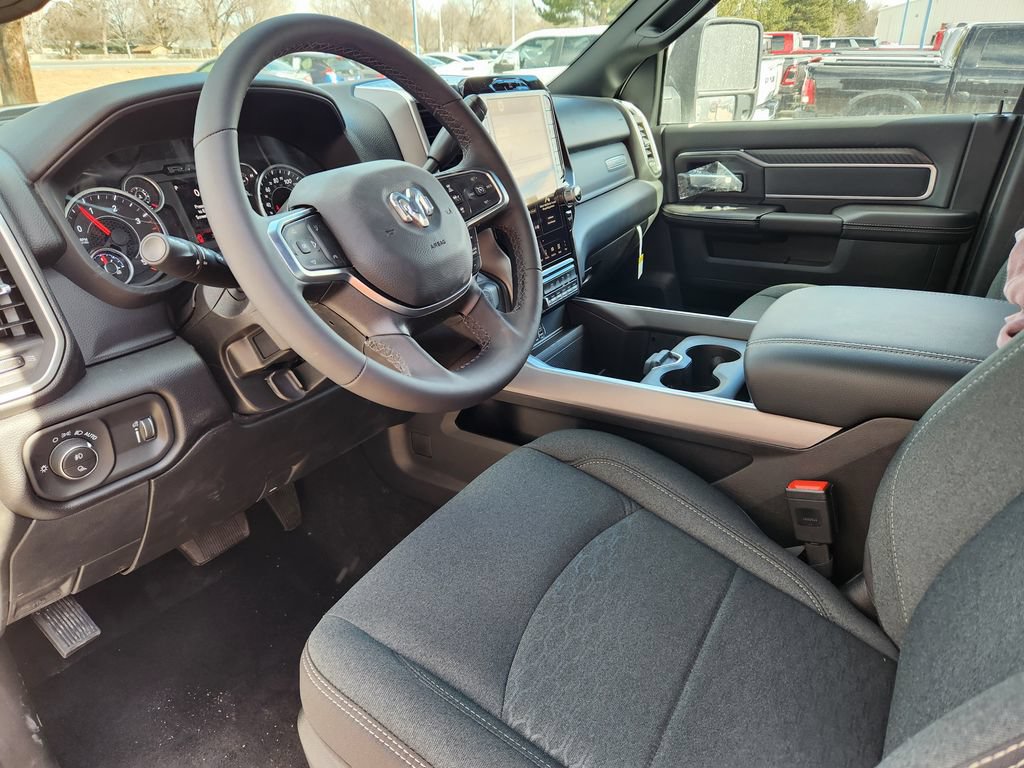 New 2026 RAM 2500 Big Horn AWD/4WD image 7