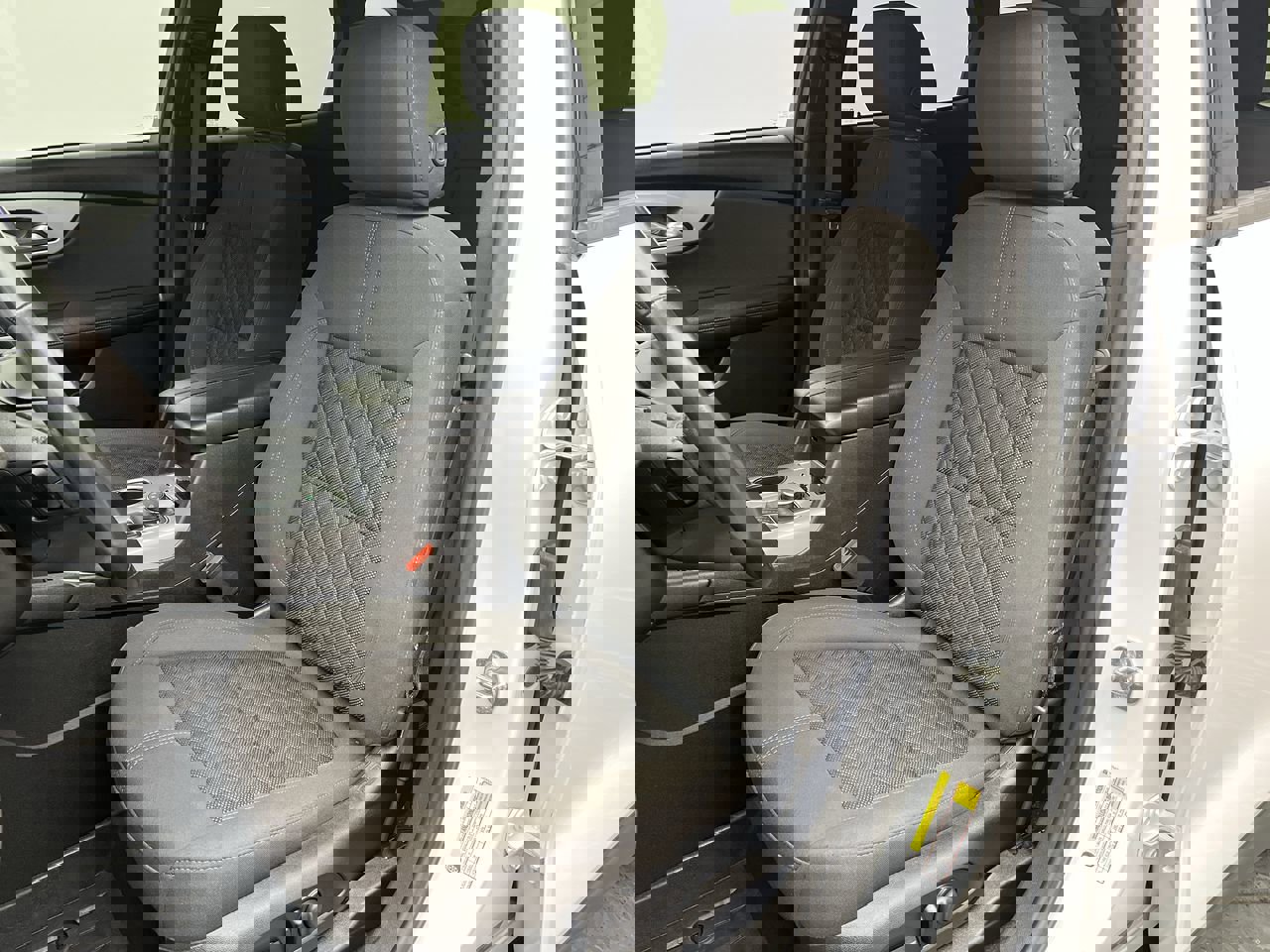 Used 2019 Chevrolet Blazer LT image 8