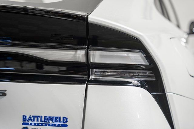 New 2026 Toyota Prius Plug-In Hybrid FWD image 8