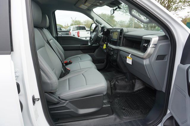 New 2026 Ford F550 4x4 Crew Cab Super Duty image 3