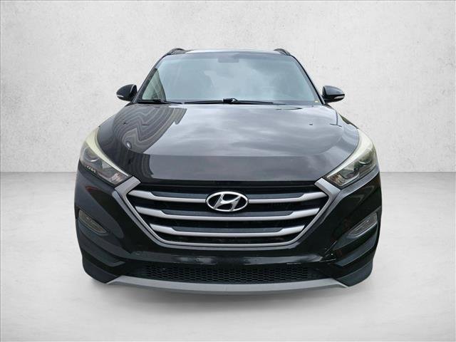 Used 2017 Hyundai Tucson Value FWD image 2