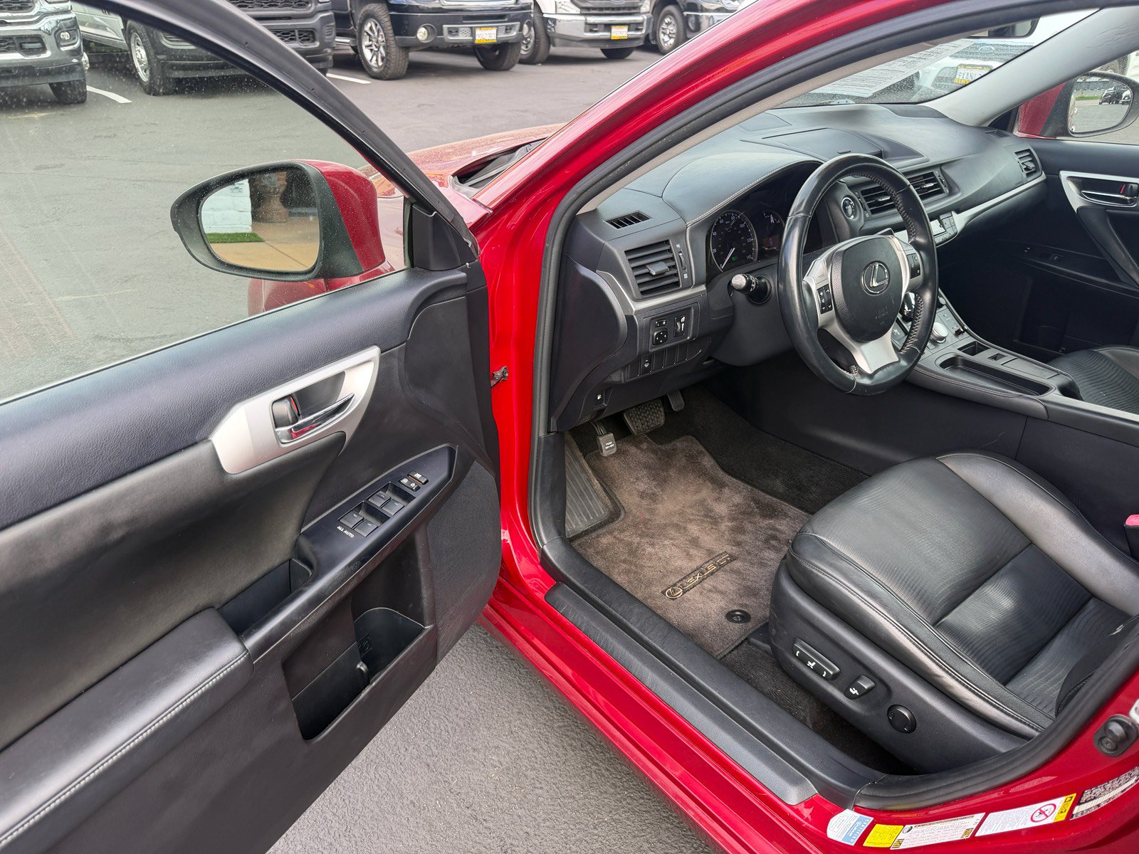 Used 2012 Lexus CT 200h Premium FWD image 16