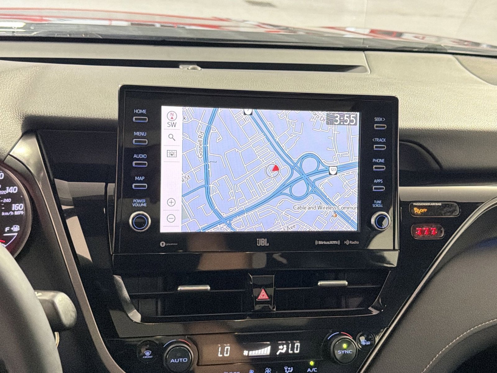 Used 2022 Toyota Camry XSE w/ Navigation Package image 20