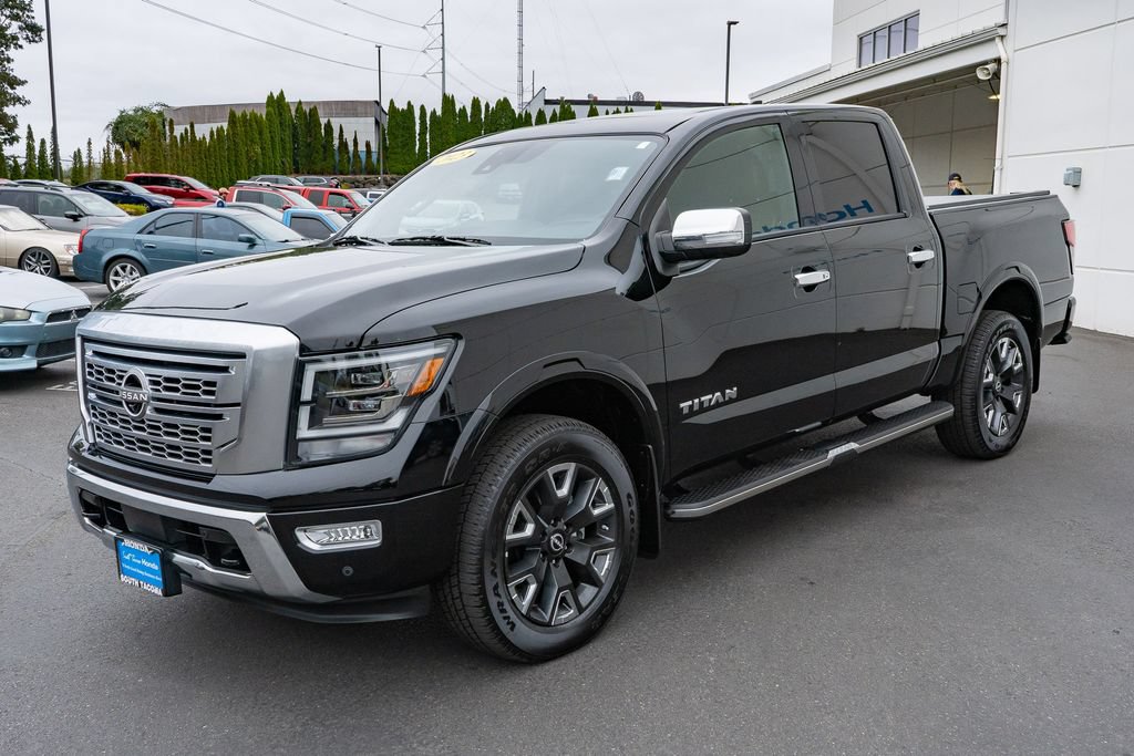 Used 2023 Nissan Titan Platinum Reserve w/ Moonroof Package AWD/4WD image 6