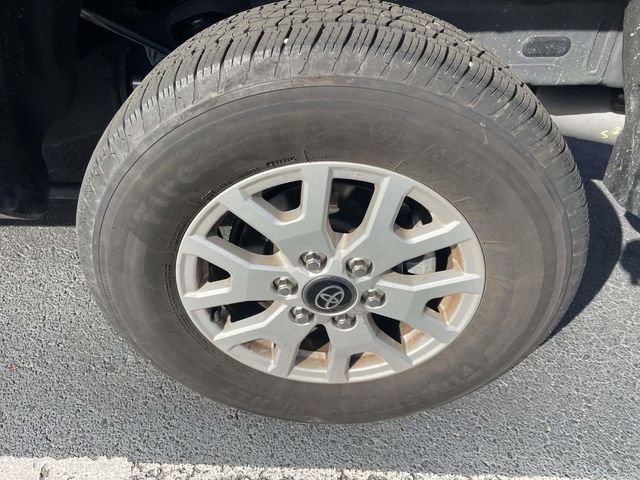 Used 2024 Toyota Tacoma SR5 image 5