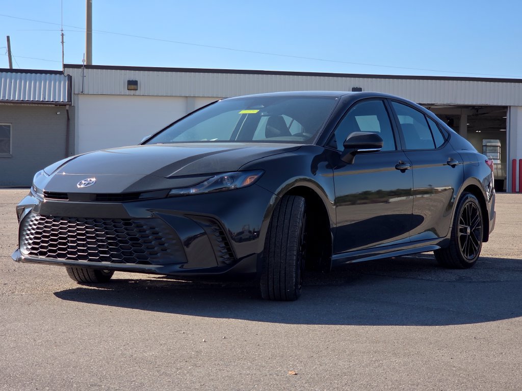 New 2026 Toyota Camry SE w/ Convenience Package AWD/4WD image 17