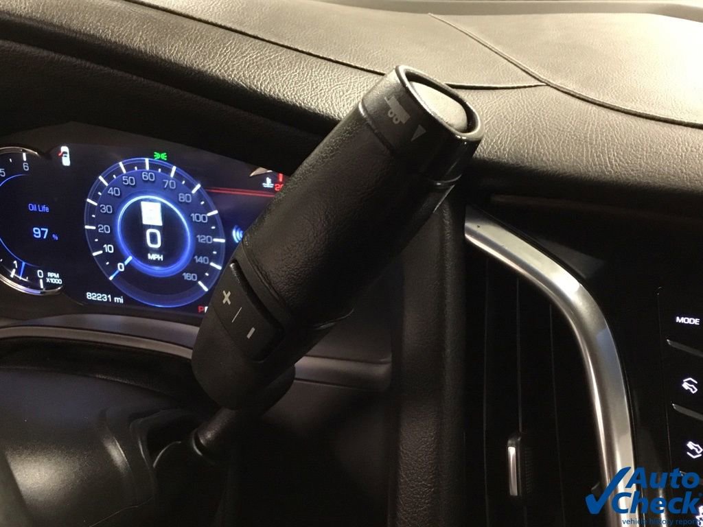 Used 2017 Cadillac Escalade Premium Luxury AWD/4WD image 50