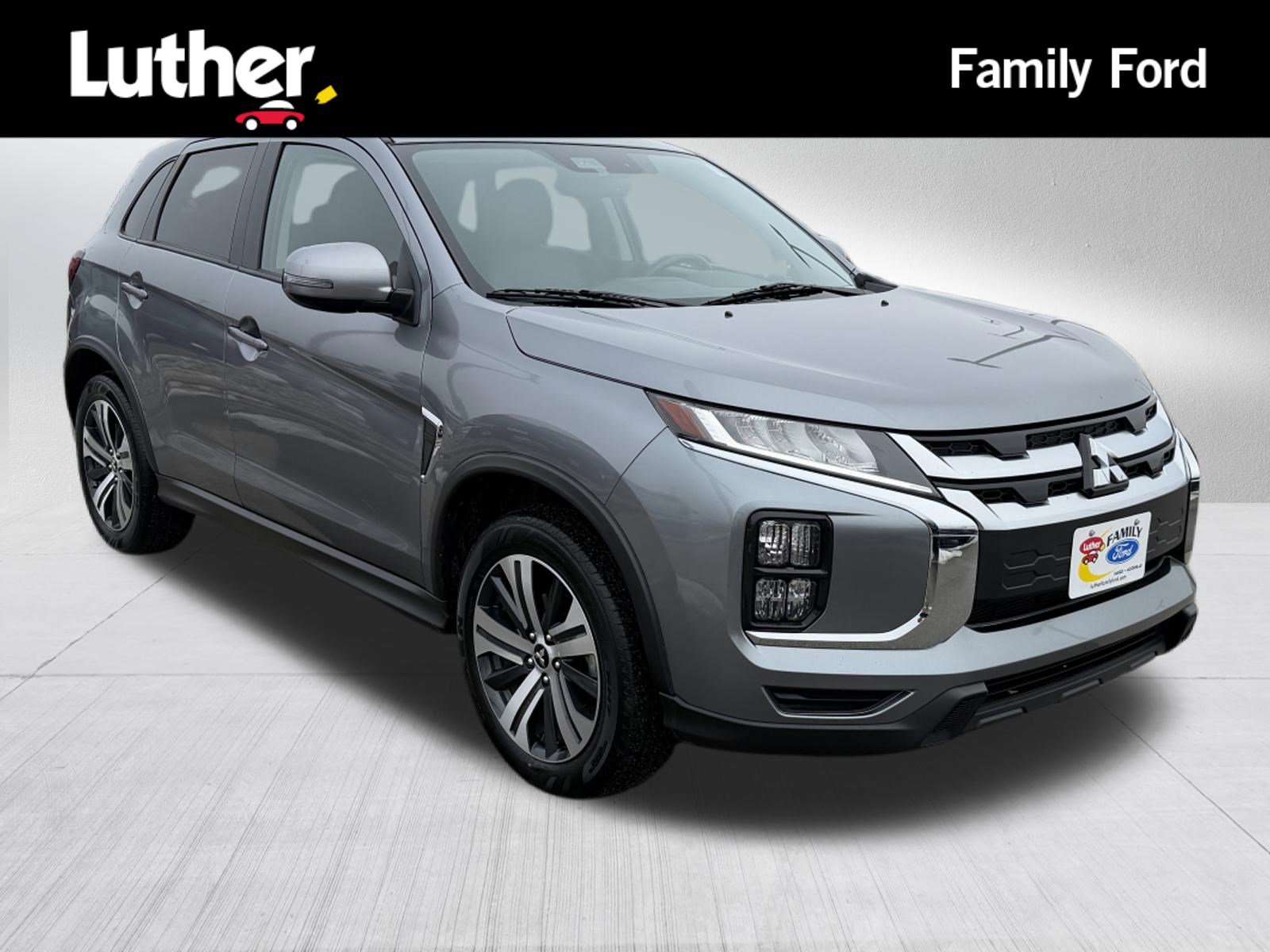 Used 2024 Mitsubishi Outlander Sport SE image 1