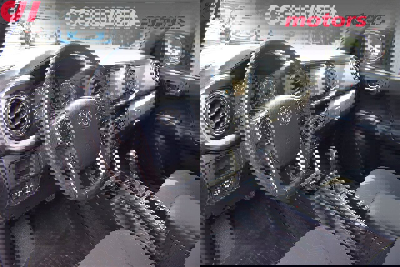 Used 2018 Toyota Tacoma TRD Off-Road image 3