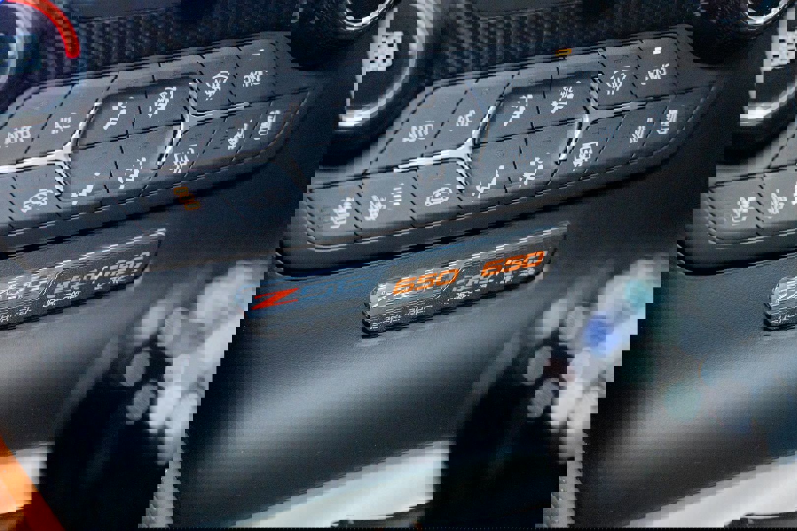 Used 2015 Chevrolet Corvette Z06 w/ 3LZ Preferred Equipment Group image 53