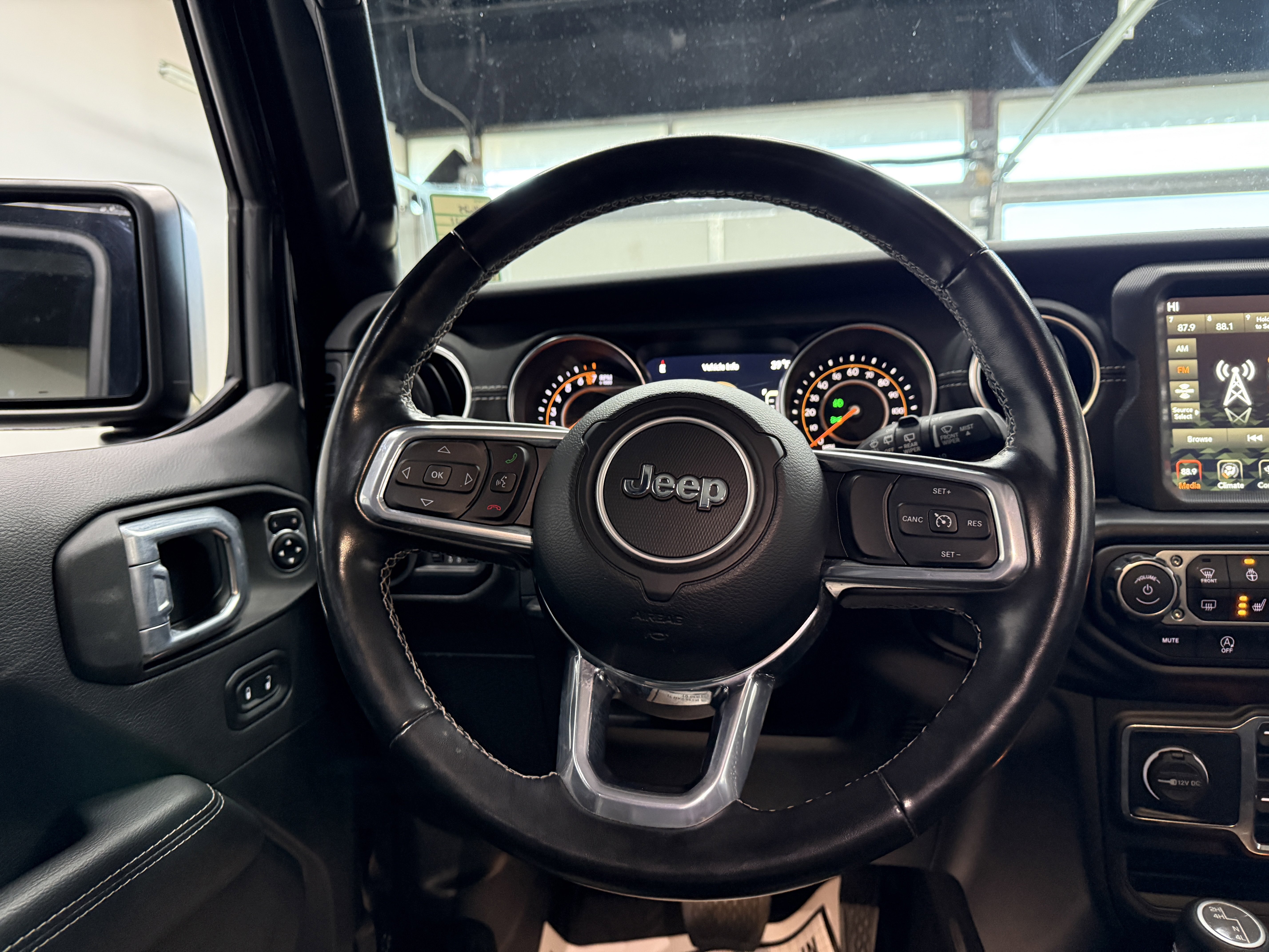 Used 2021 Jeep Wrangler Unlimited Sahara image 14