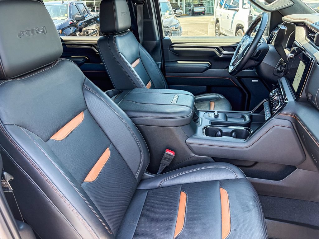 Certified 2025 GMC Sierra 2500 AT4 w/ AT4 Premium Plus Package AWD/4WD image 45