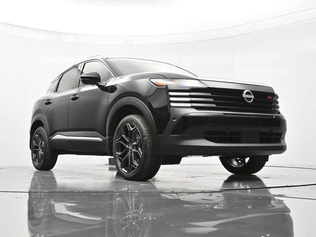 New 2026 Nissan Kicks SR FWD image 37