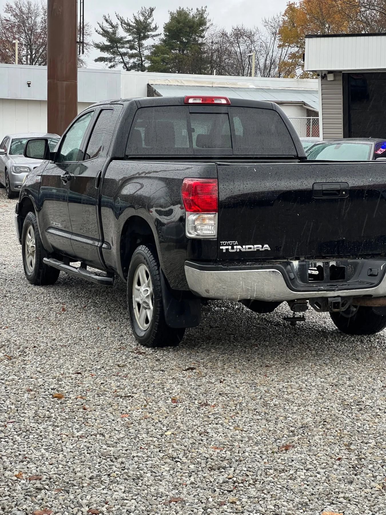 Used 2013 Toyota Tundra 4x4 Double Cab w/ Tow Pkg image 4