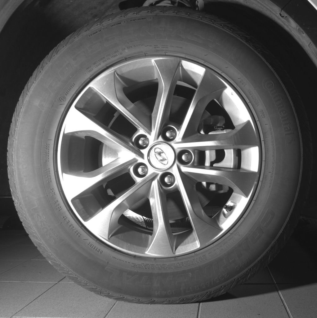 Used 2019 Hyundai Santa Fe SE FWD image 9